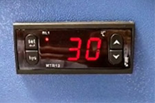冷水機(jī)組溫度如何設(shè)定與控制(MTR12溫控器)？